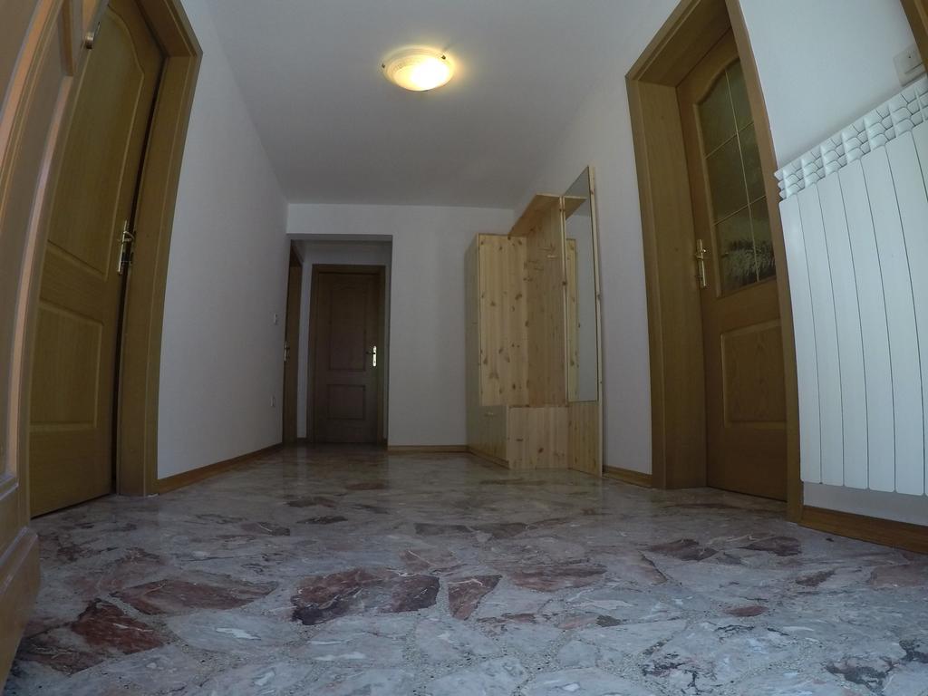 Lesjakova Domacija بوويتش المظهر الخارجي الصورة